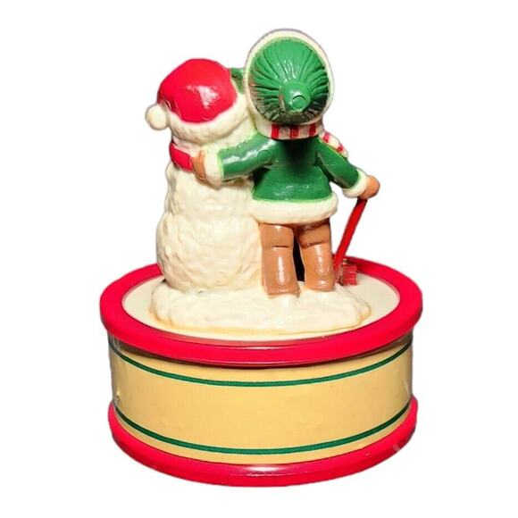 Vintage Music Box Santa Claus Is Coming To Town That Rotates Pre-owned (1950's) - Picture 3 of 6